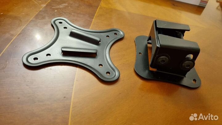 Кронштейн для телевизора