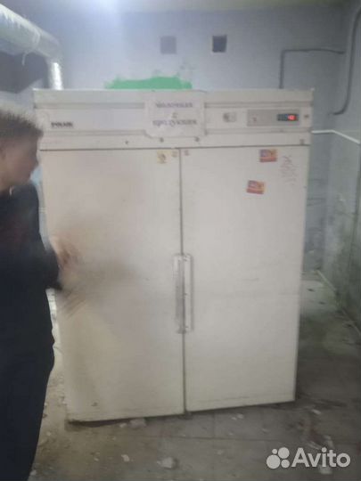 Холодильник, холодильный шкаф