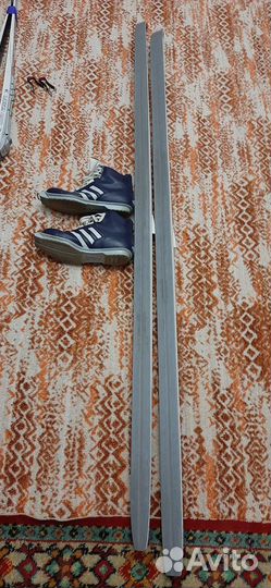 Продам беговые лыжи 190 см с ботинками р. 41