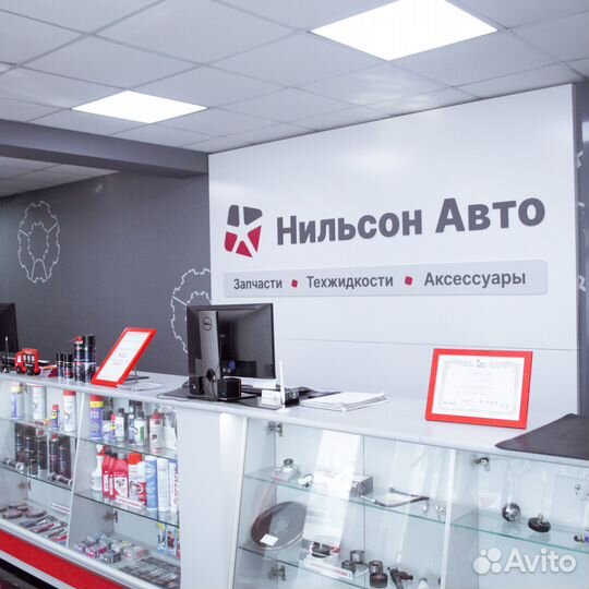 Шаровая опора верхняя MMC canter, 555