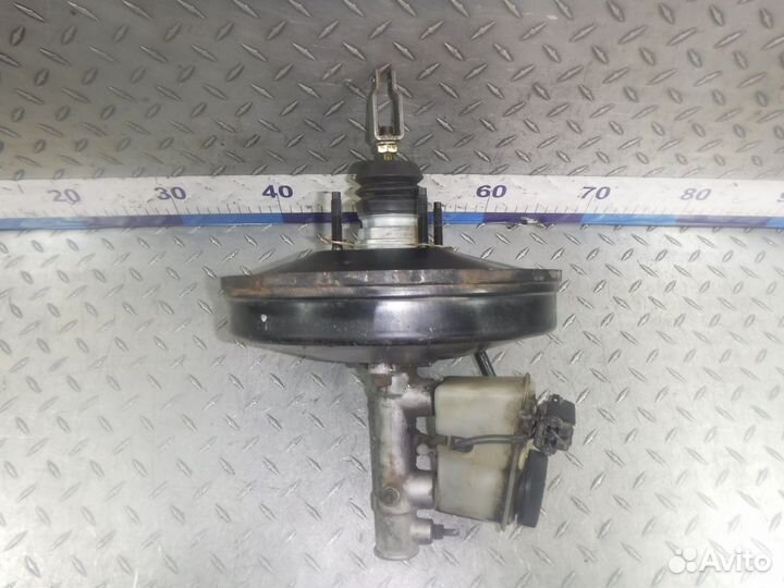 Вакуумный усилитель тормозов Mazda Familia