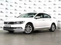 Volkswagen Passat 1.8 AMT, 2018, 52 428 км, с пробегом, цена 2 950 000 руб.