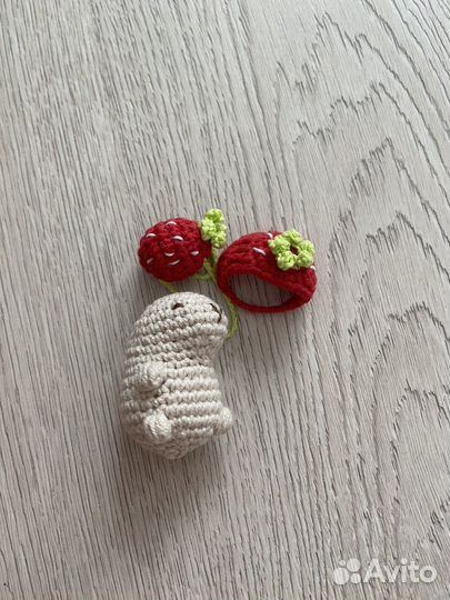 Капибара игрушка вязаная