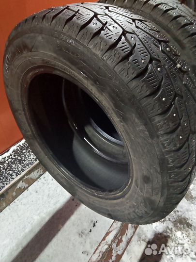 Yokohama Ice Guard Stud IG55 195/65 R15