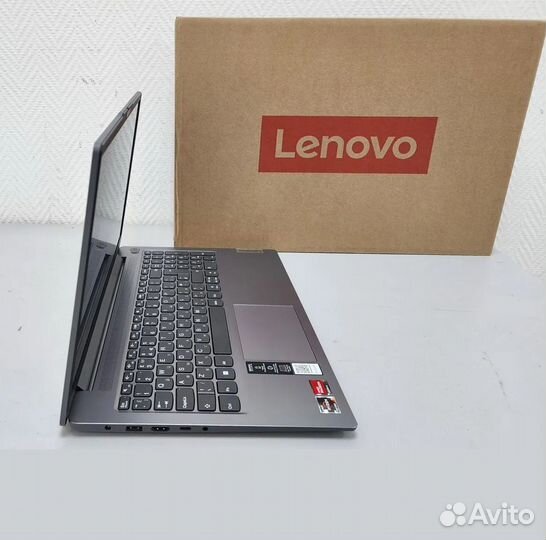 Ноутбук Lenovo IdeaPad 8Gen Ryzen 7th, 8/512GB SSD