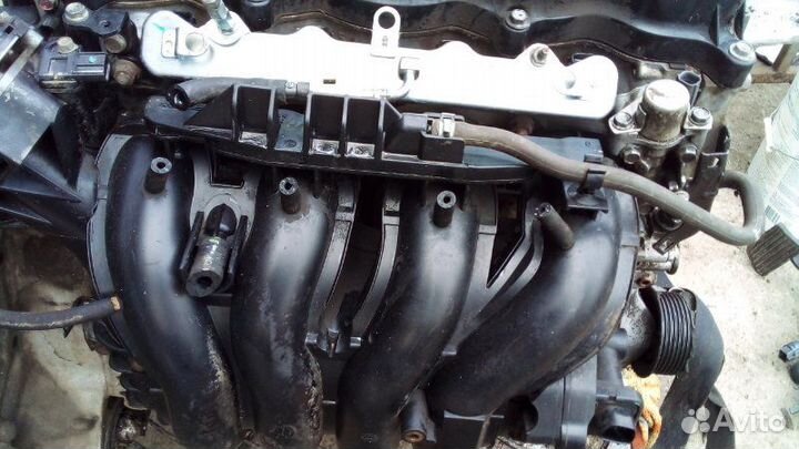 Коллектор впускной Honda Civic FD R18A2 2010