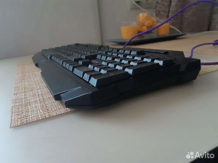 Игровая клавиатура qumo