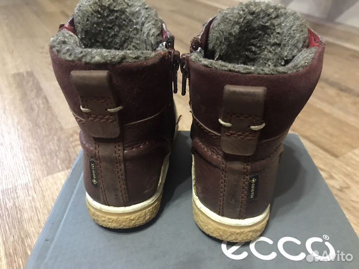 Сапожки для девочки
