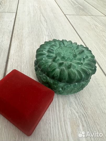 Малохитовая шкатулка