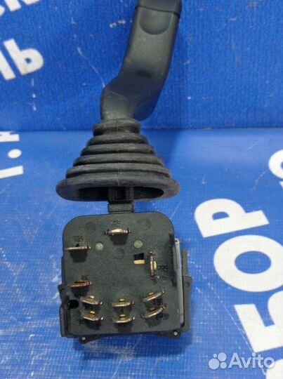 Переключатель поворотов Opel Tigra A купе X14XE