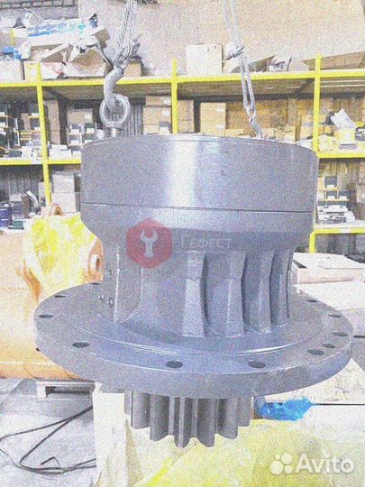 Редуктор поворота 130401-00026