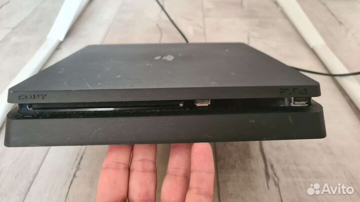 Sony playstation 4 slim 1tb