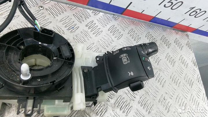 Переключатель поворотов подрулевой Renault Grand S