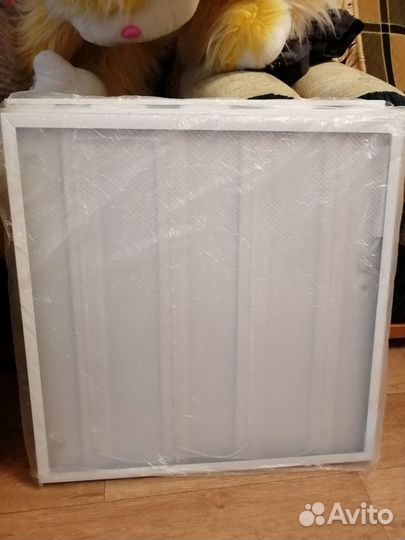 Продам потолочные светильники армстронг