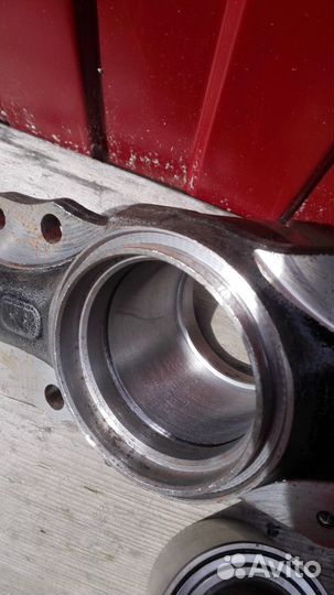 Поворотные кулаки на Chevrolet-Niva с подшипниками