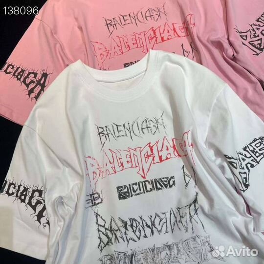 Футболка Balenciaga