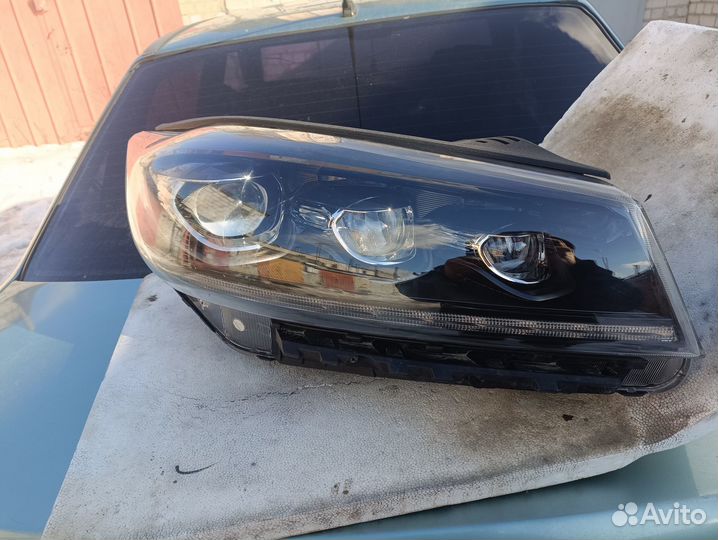 Фара правая Kia Sorento Prime 92102C56XX