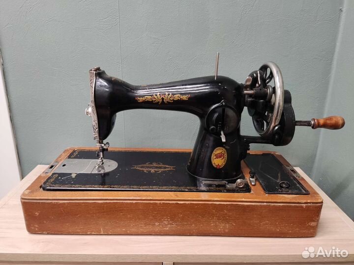 Швейная машинка Подольск пмз рабочая