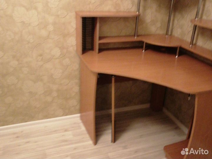 Компьютерный стол бу