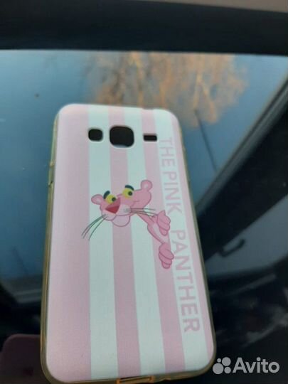 Чехлы для телефонов,б/у каждый около месяца