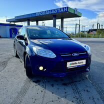 Ford Focus 1.6 AMT, 2014, 166 500 км, с пробегом, цена 880 000 руб.