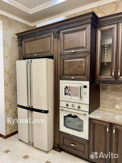 Кухня из массива.Кухонный гарнитур