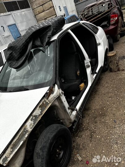 Приора на разбор 2010г