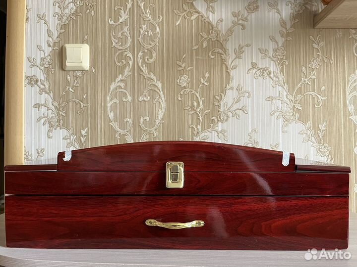 Набор столовых приборов новый