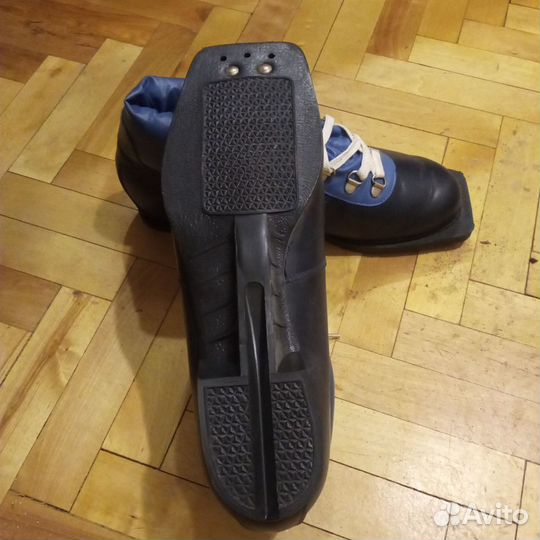 Лыжные ботинки Botas, р. 27,5