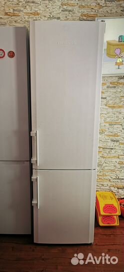 Холодильник liebherr