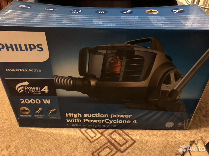 Пылесос с контейнером для пыли Philips FC8673/01