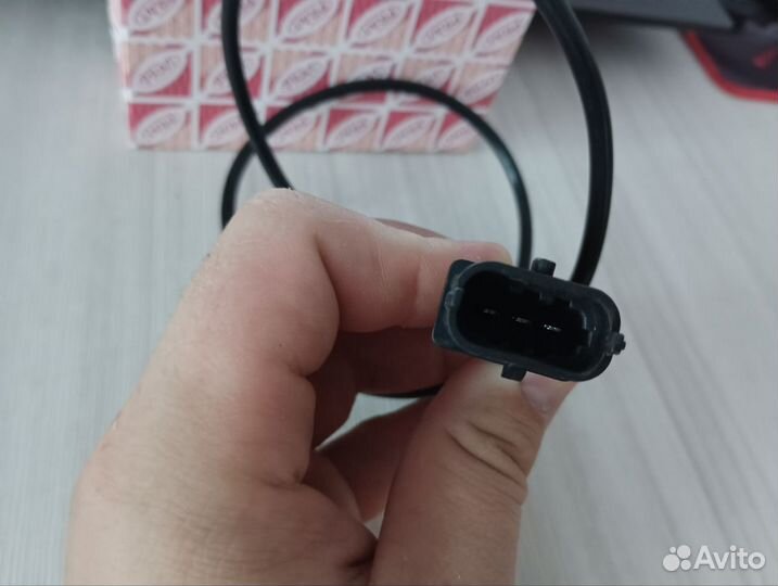 Датчик положения к/вала для а/м газ 3302, 3110 дв