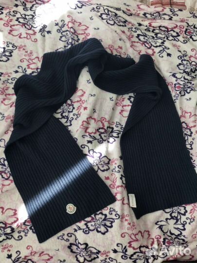 Вязаный шерстяной шарф Moncler