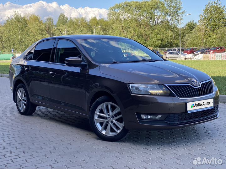 Skoda Rapid 1.6 AT, 2018, 187 000 км