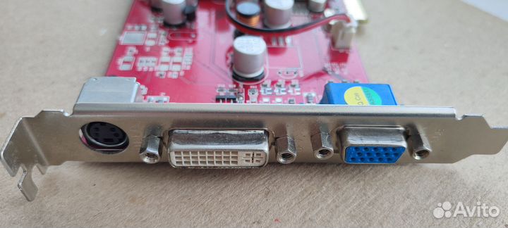 Видеокарта ATI 9600pro