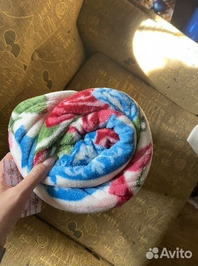 Пледы и покрывало