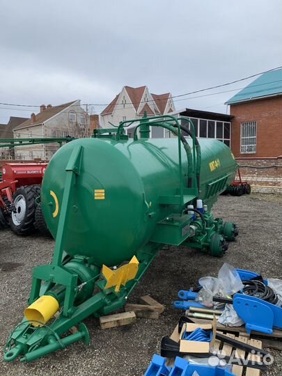 Разбрасыватель удобрений БобруйскАгромаш МЖТ-Ф-11, 2024