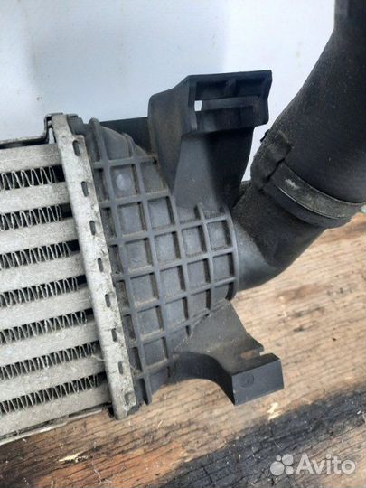 Интеркулер Ford Focus 2 хэтчбек 1.6 2008