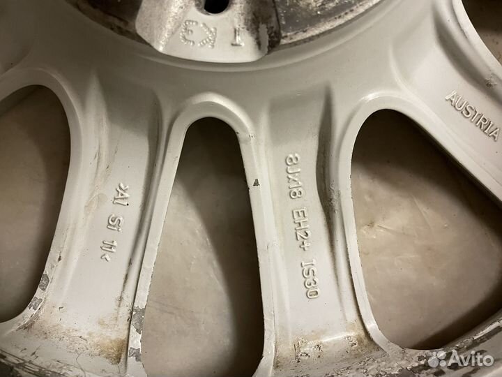 Диск оригинал BMW 8J x18