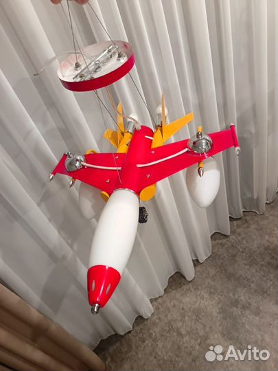 Люстра в детскую комнату