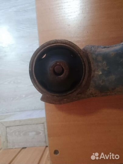 Рычаг передний правый hyundai santa fe 1