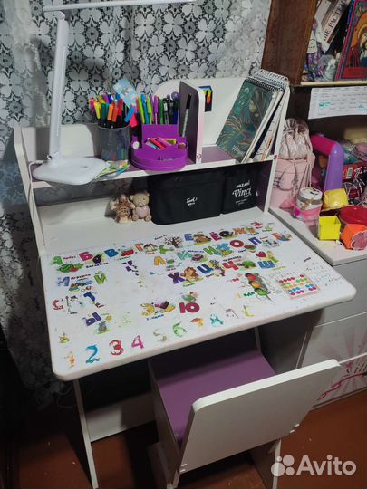 Растущая парта со стулом для школы