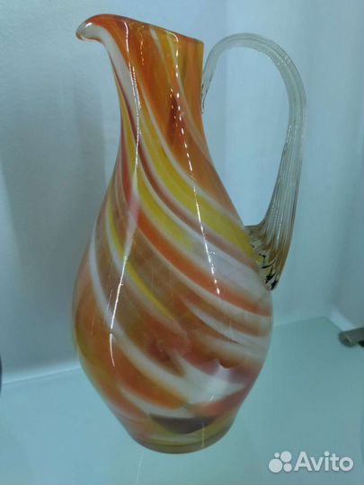 Кувшин цветное стекло