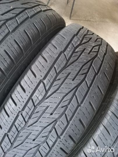 Continental ContiCrossContact LX2 215/60 R17