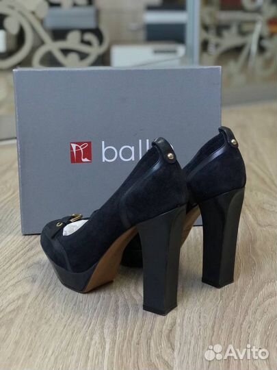 Туфли женские