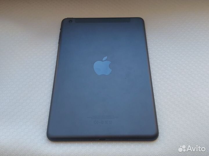 Планшет iPad mini A1455