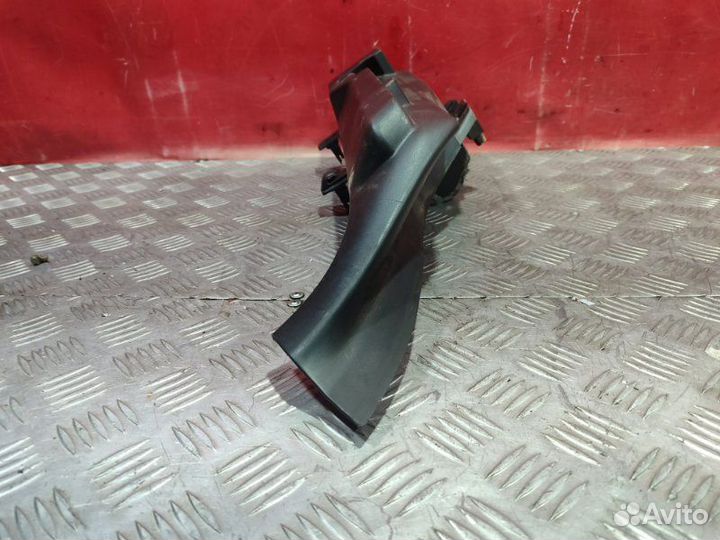 Кронштейн полки багажника правый Peugeot 308 / 4A