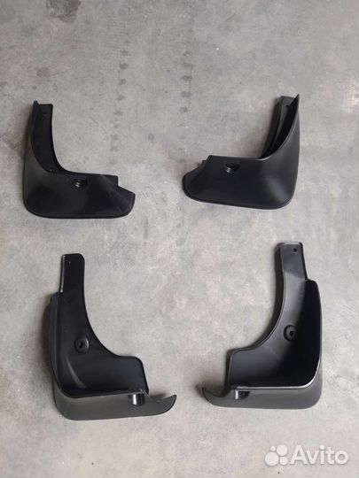 Комплект брызговиков toyota camry 40