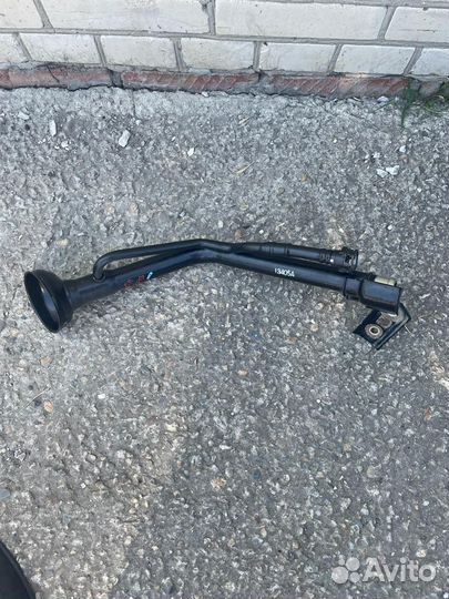 Горловина топливного бака nissan tiida c11