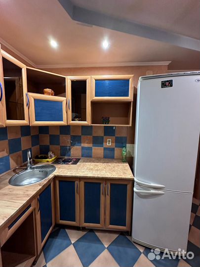 Кухня угловая бу